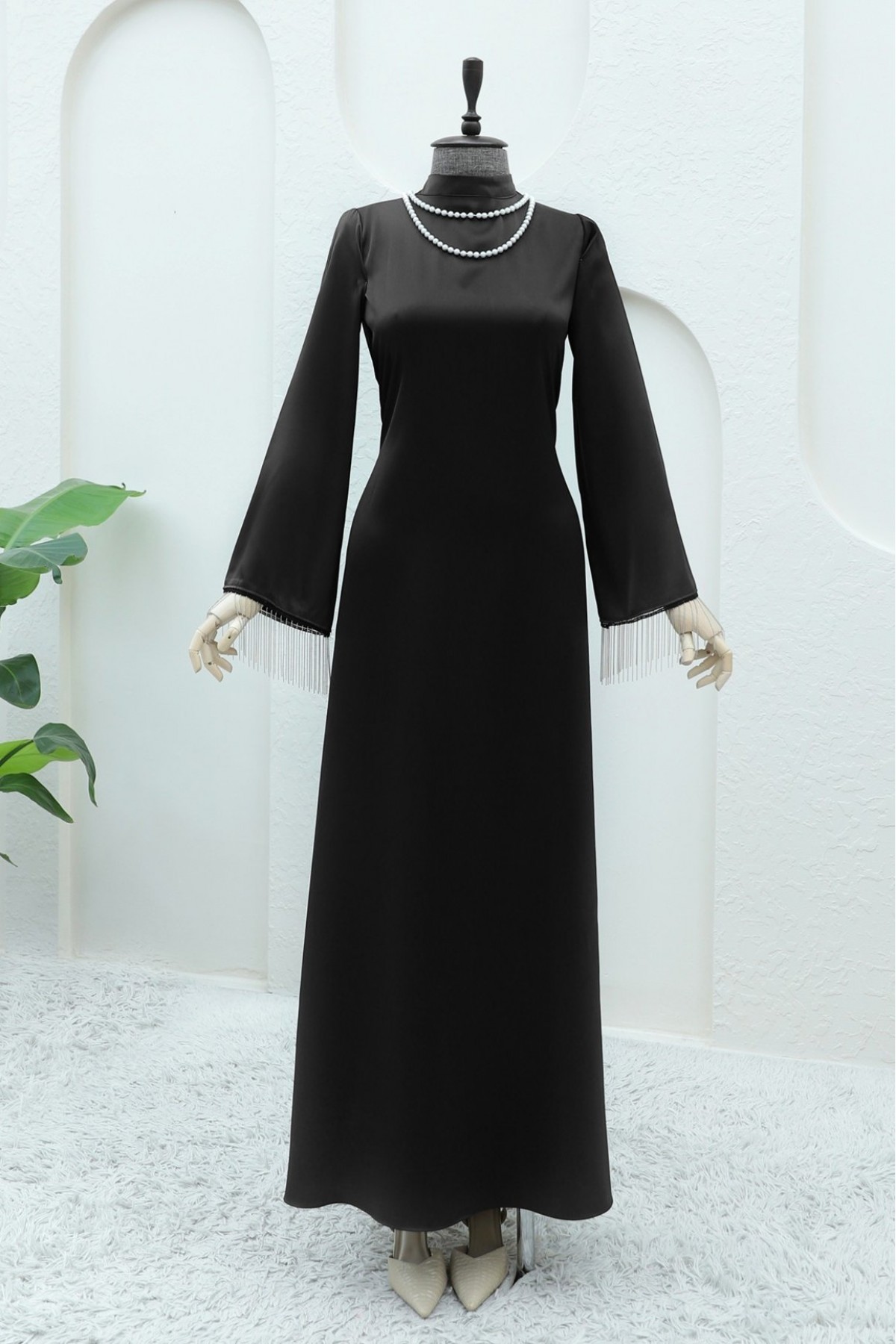 Back Lace Sleeve Cuff Chain Detailed Dress -Black