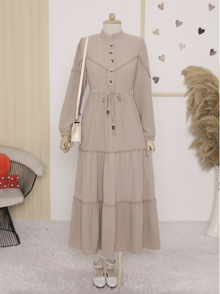 Yarım Düğmeli Parçalı Bağcıklı Elbise -Vizon