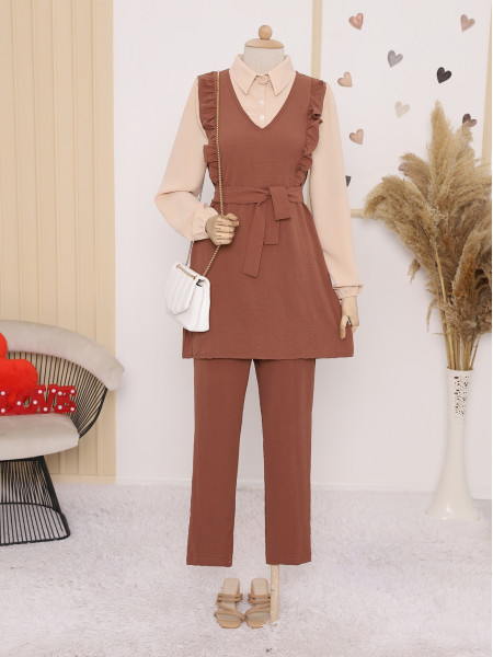 Front Frilly Pieced Fabric Aeroban Suit  -Brown