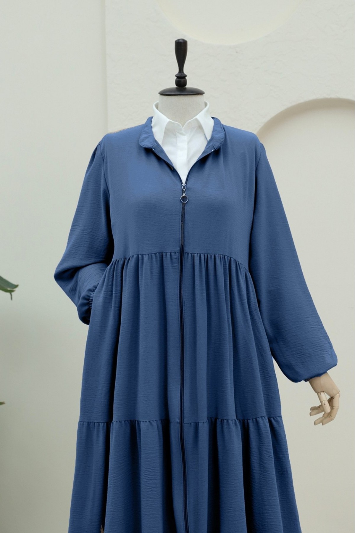 Ayrobin Abaya with Elasticated Sleeves and Zipper from the Neck -İndigo