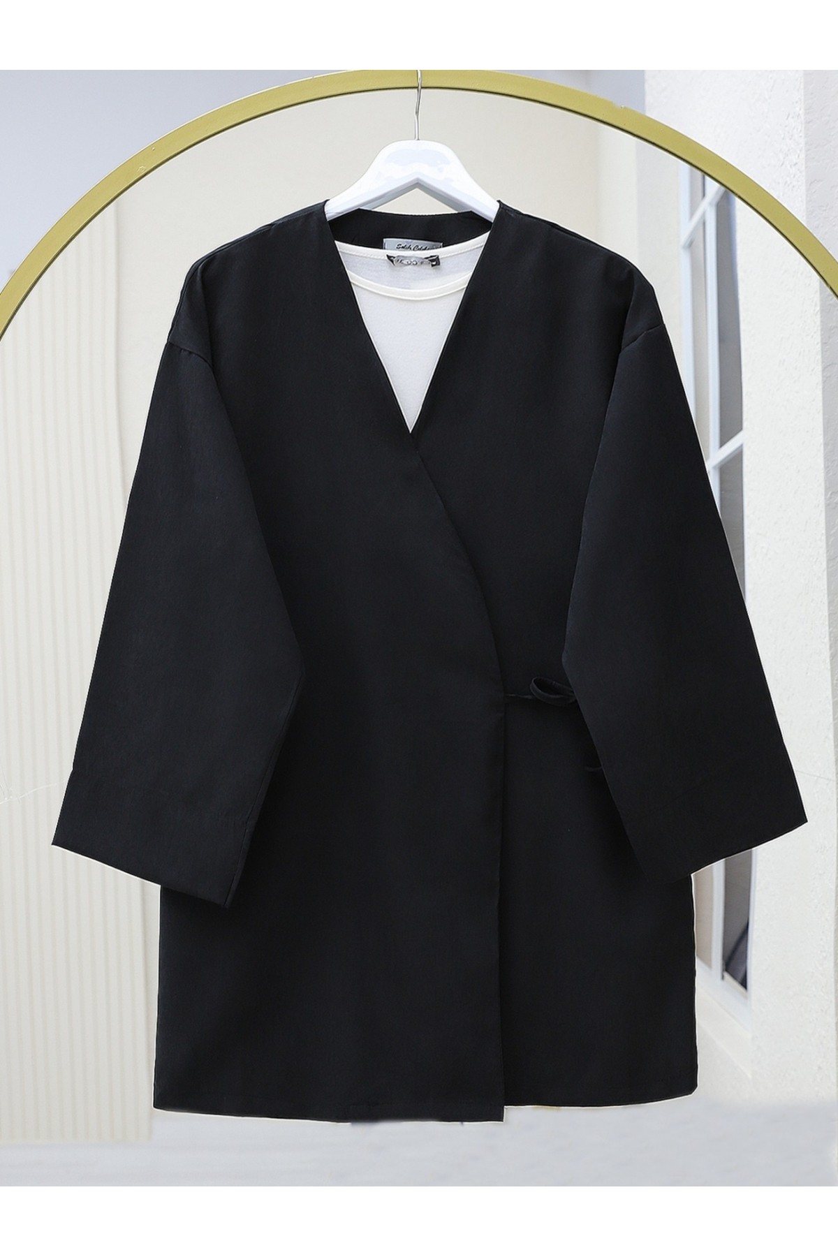 Çift Bağlamalı V Yaka Kimono -Siyah