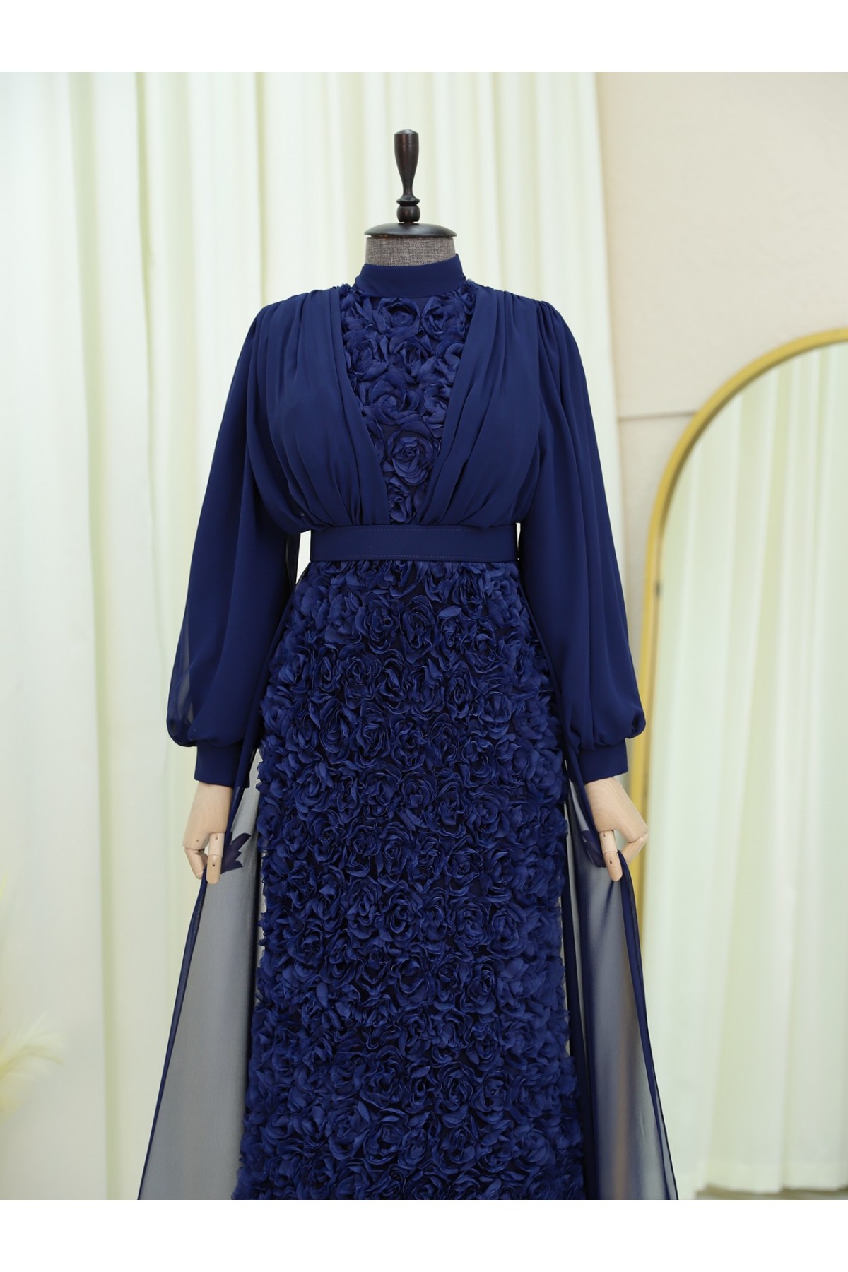 Embossed Rose Back Chiffon Detailed Belted Evening Dress -Navy blue