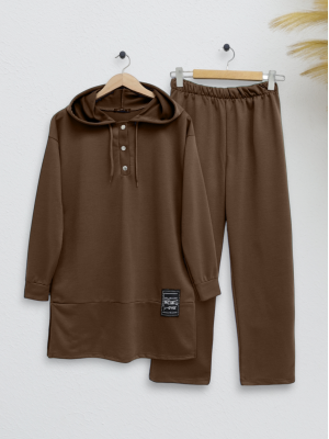 Double Combed Cotton Suit with Snap Fastener Crest Detail -Brown