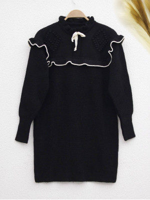 Laced Knitwear Tunic with Frilled Collar -Black