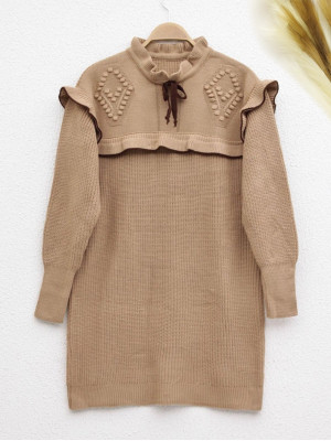 Laced Knitwear Tunic with Frilled Collar -Mink color