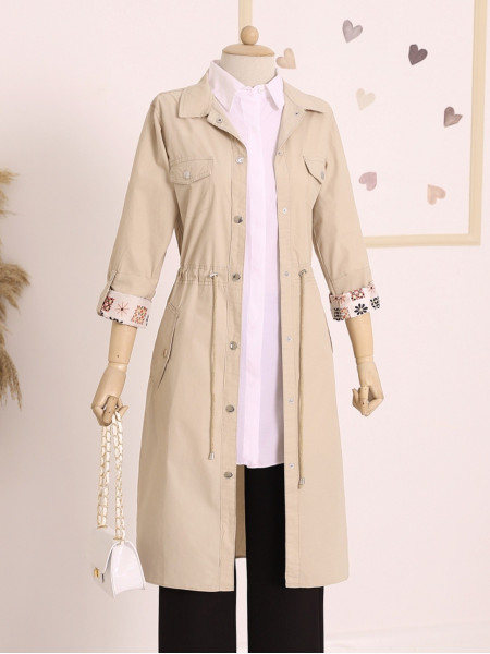 Snap Snaps All Over the Sleeves with Folded Lace-up Trench Coat - Beige