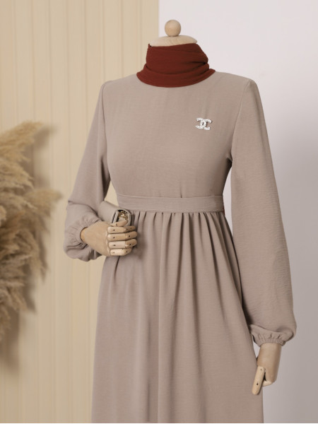 Waist Belted Pleated Brooch Ayrobin Dress  -Mink color