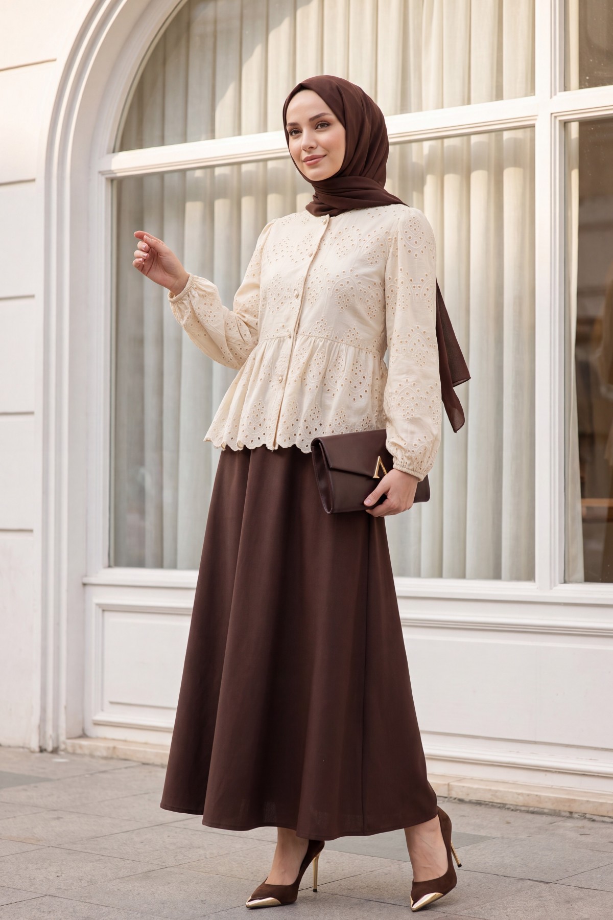 Elastic Sleeve Openwork Buttoned Lined Shirt - Beige