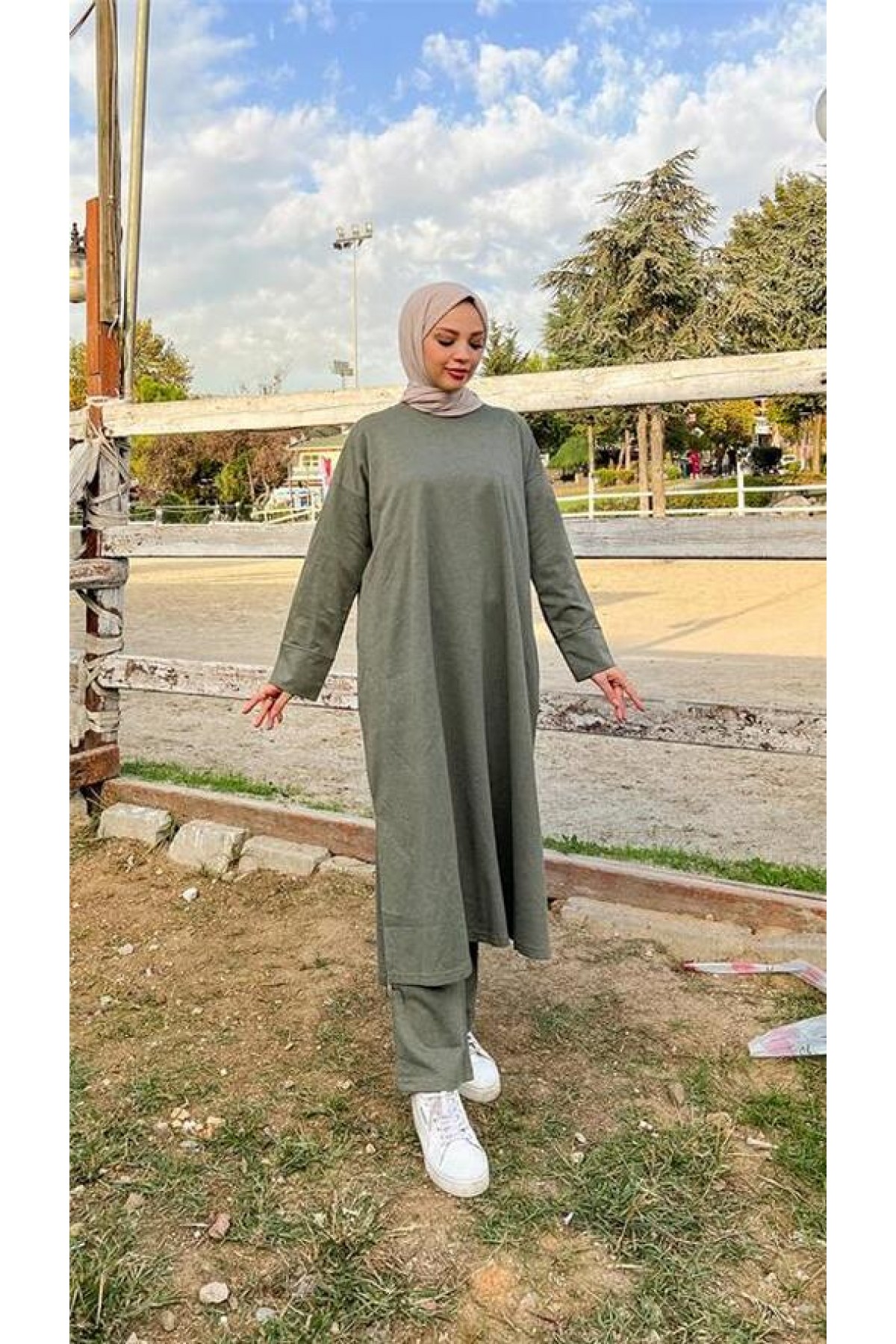 O Yaka Yırtmançlı Uzun Geniş Rahat Tunik Pantolon Sade Basic Spor Takımı 