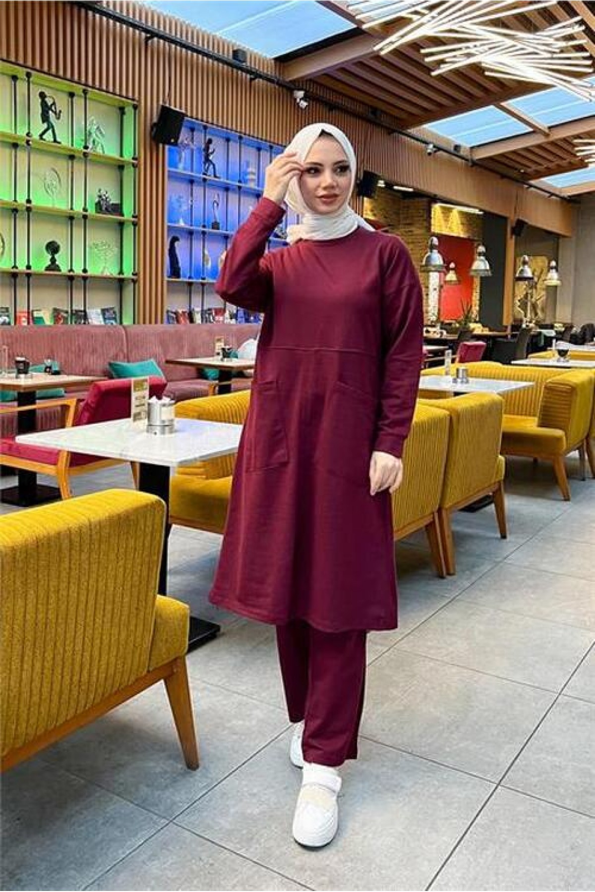 Simple Basic Long Tunic and Pants Two-Piece Sport Set with Two Front Pockets