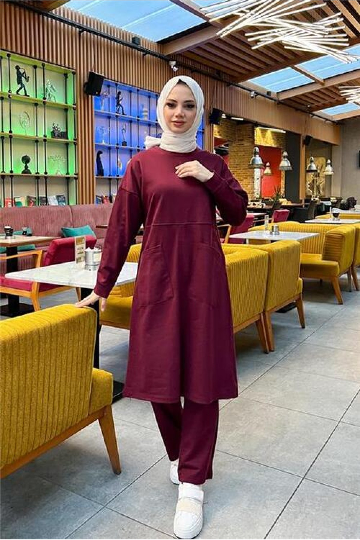 Simple Basic Long Tunic and Pants Two-Piece Sport Set with Two Front Pockets