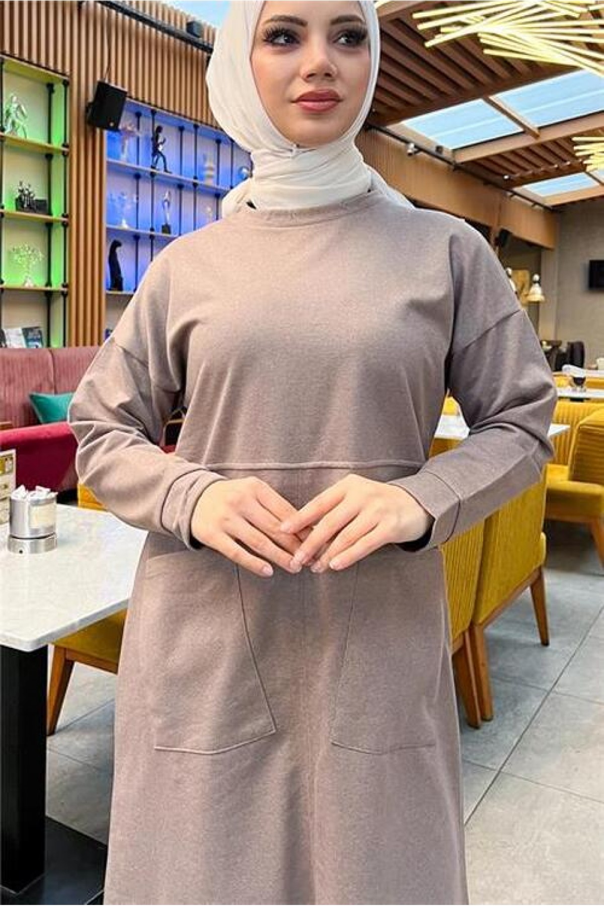Simple Basic Long Tunic and Pants Two-Piece Sport Set with Two Front Pockets