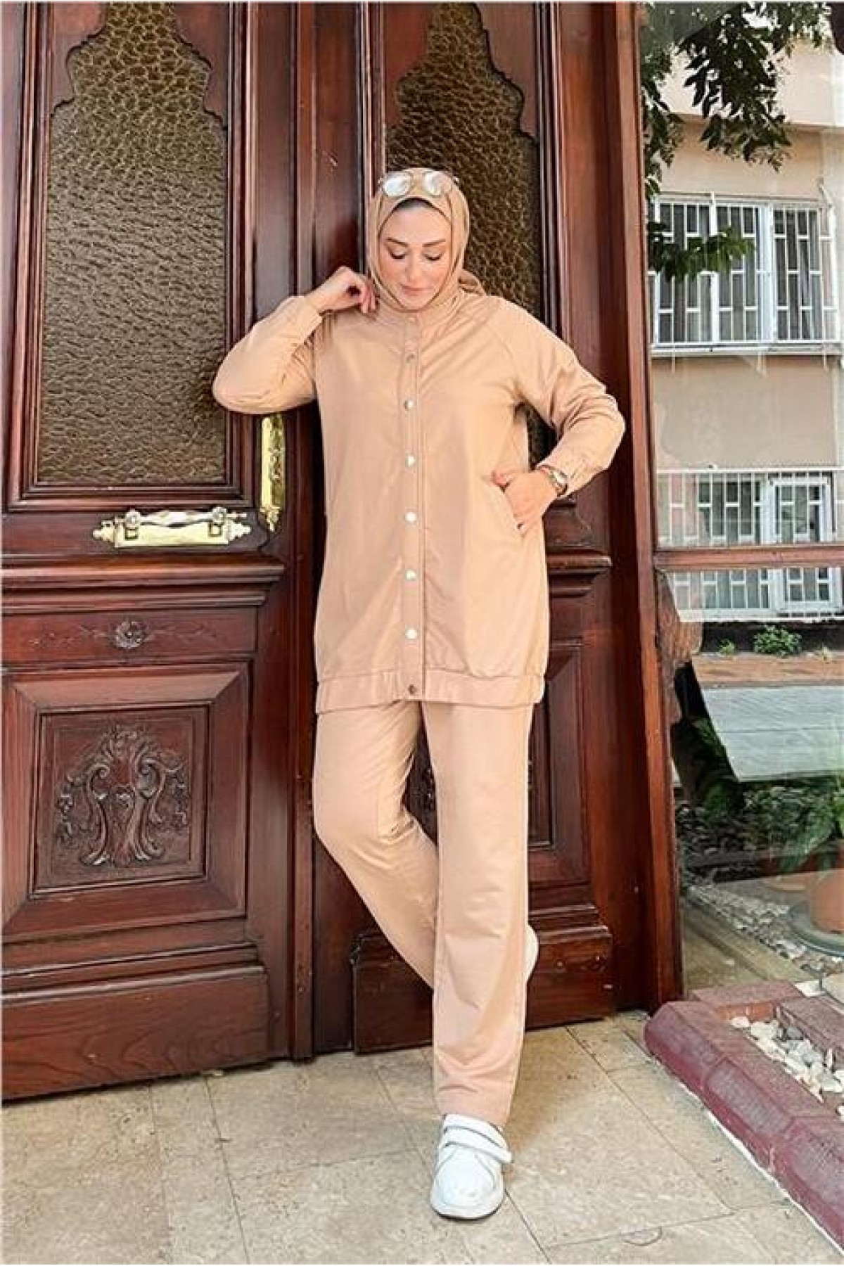 Two-Piece Simple Basic Tracksuit Sport Set with Snap Buttons and Side Pockets