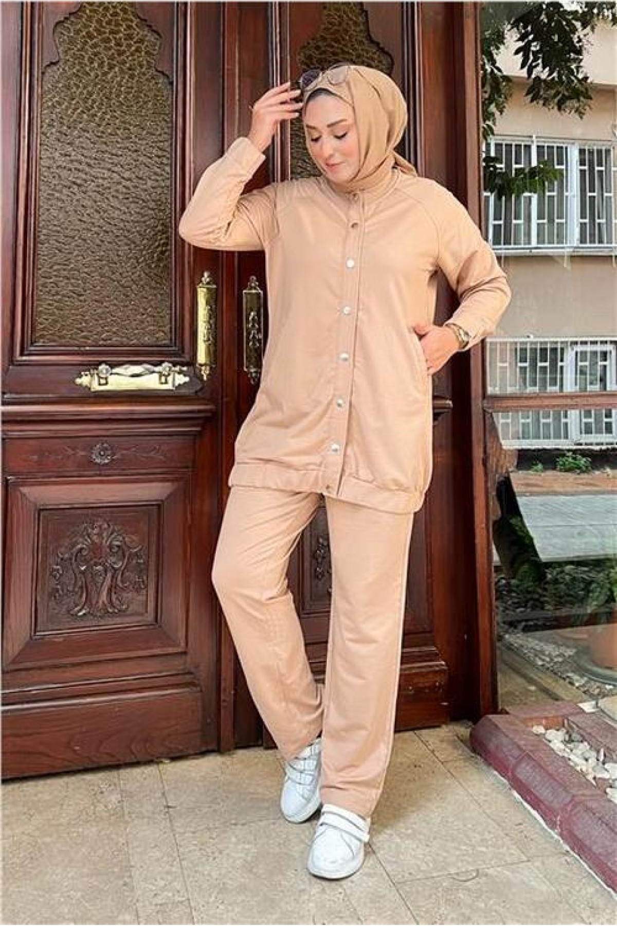 Two-Piece Simple Basic Tracksuit Sport Set with Snap Buttons and Side Pockets