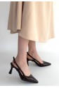 حذاء بكعب عالٍ من الجلد اللامع البني من هوست