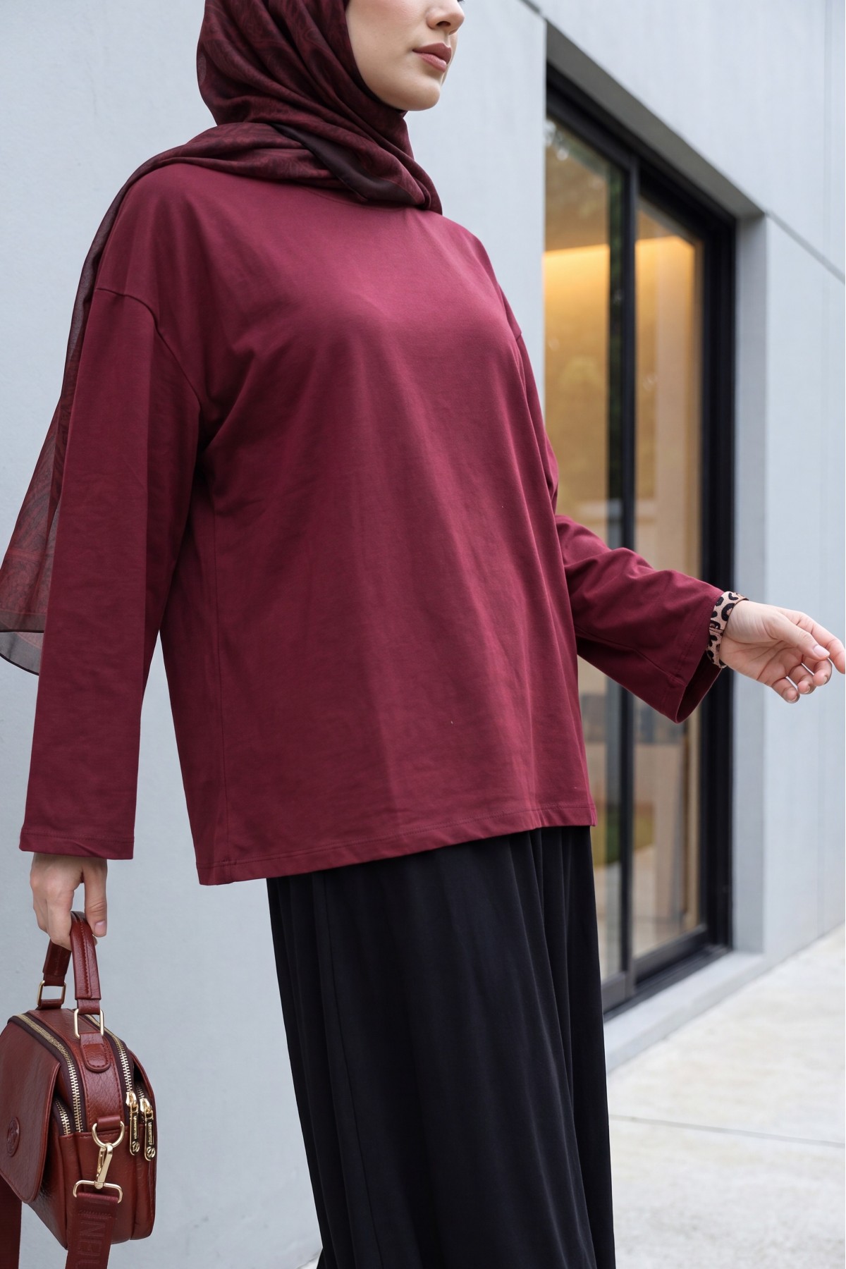 Crew Neck Long Sleeve Oversize Cotton Sweatshirt  -Maroon