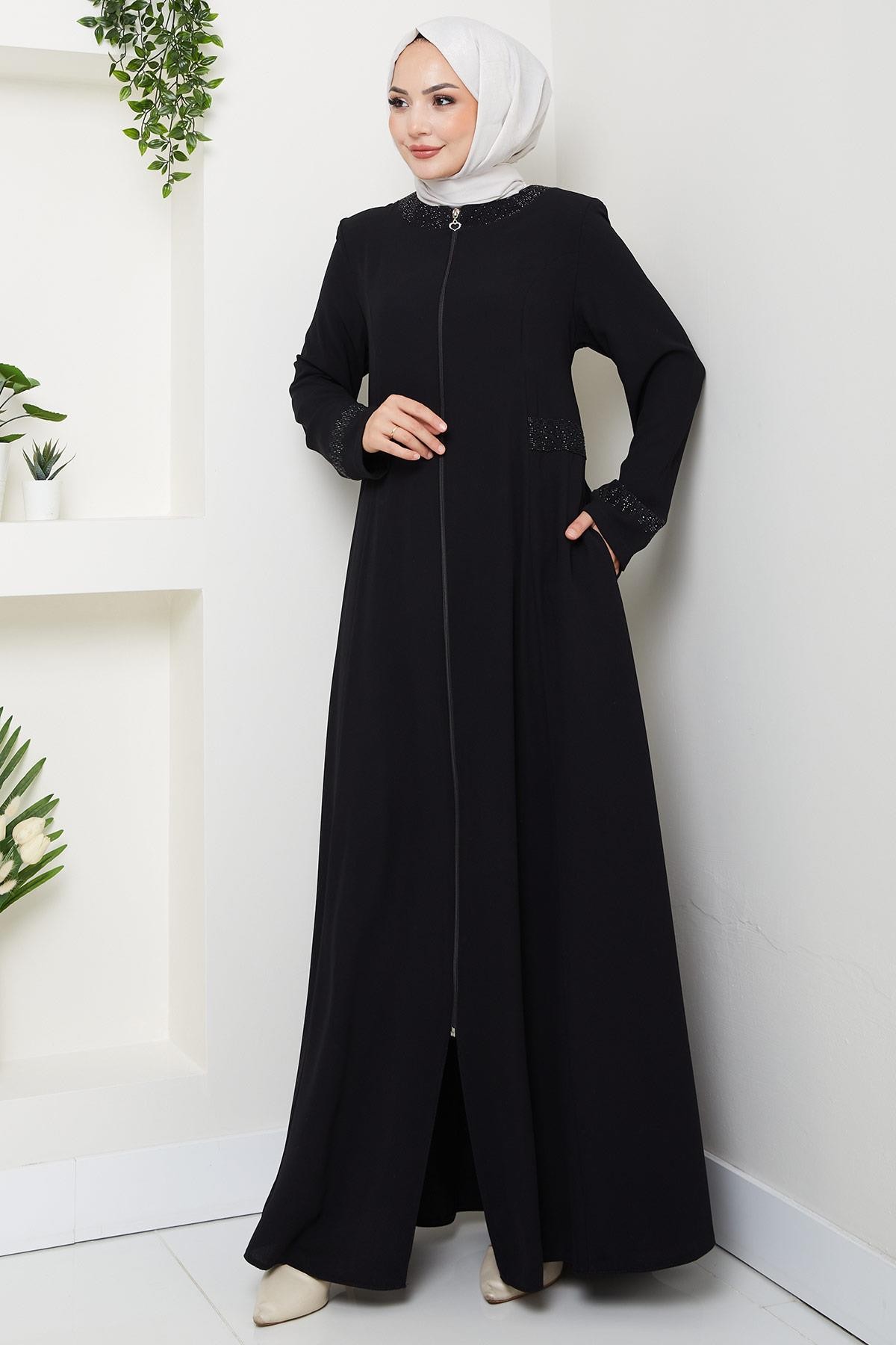 Black Abaya with Stone Detail on Collar and Cuffs HM2802