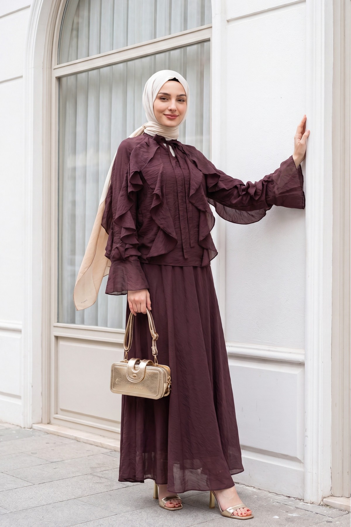Lace-up Neckline, Ruffled Front, Lined Tulle Modal Set -Damson