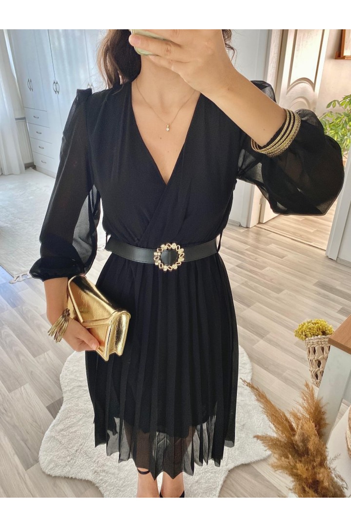 Women's Chiffon Fabric Lined Flared Wrap Neck Midi Length Dress