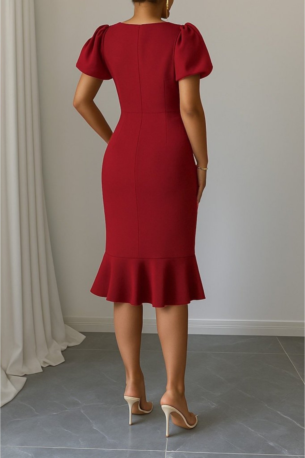 Women's Short Sleeve Round Neck Pleated Janjan Crepe Dress