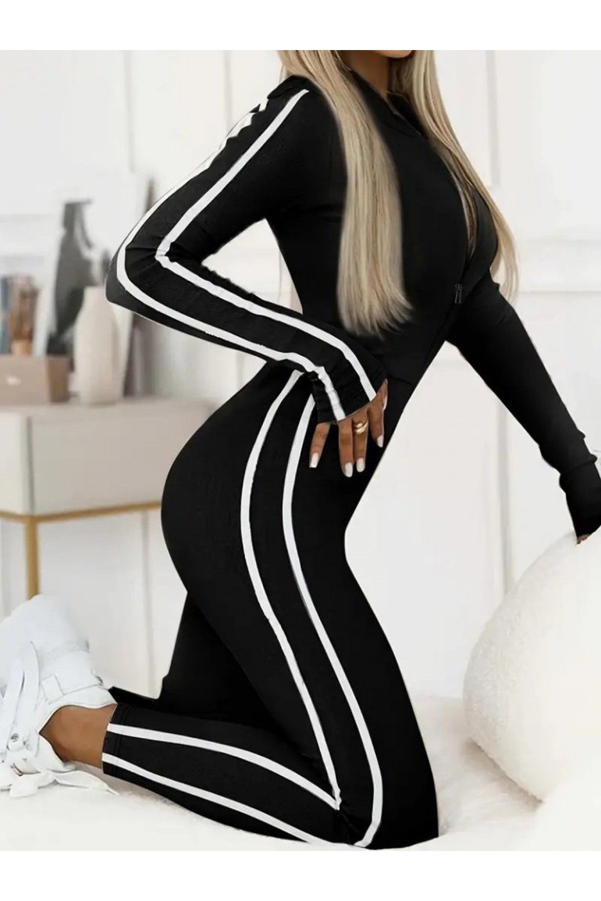 Women's Long Sleeve Front Zippered Raised Diving Jumpsuit