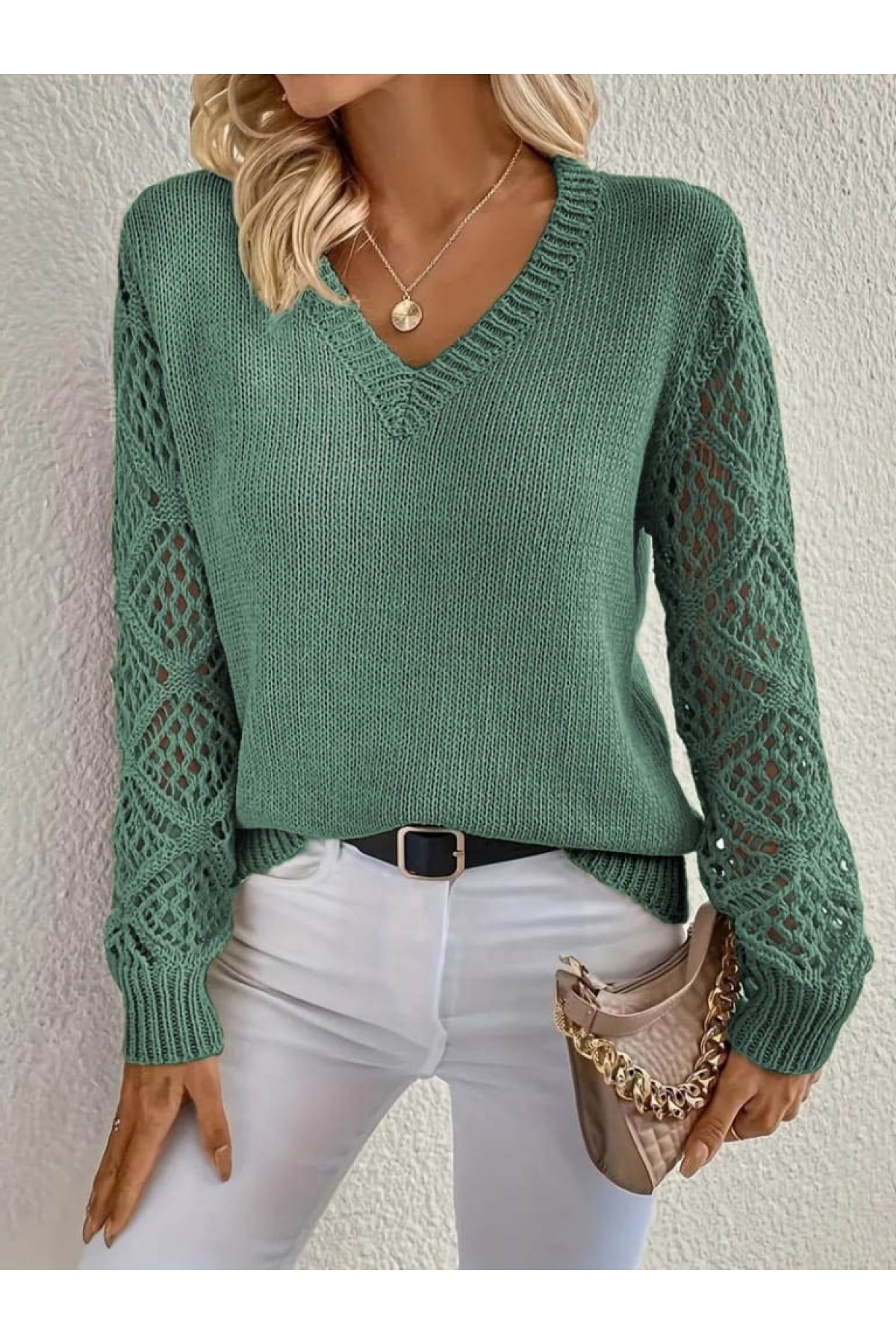 Women's Long Sleeve V-Neck Armhole Diamond Pattern Detailed Knitwear Sweater