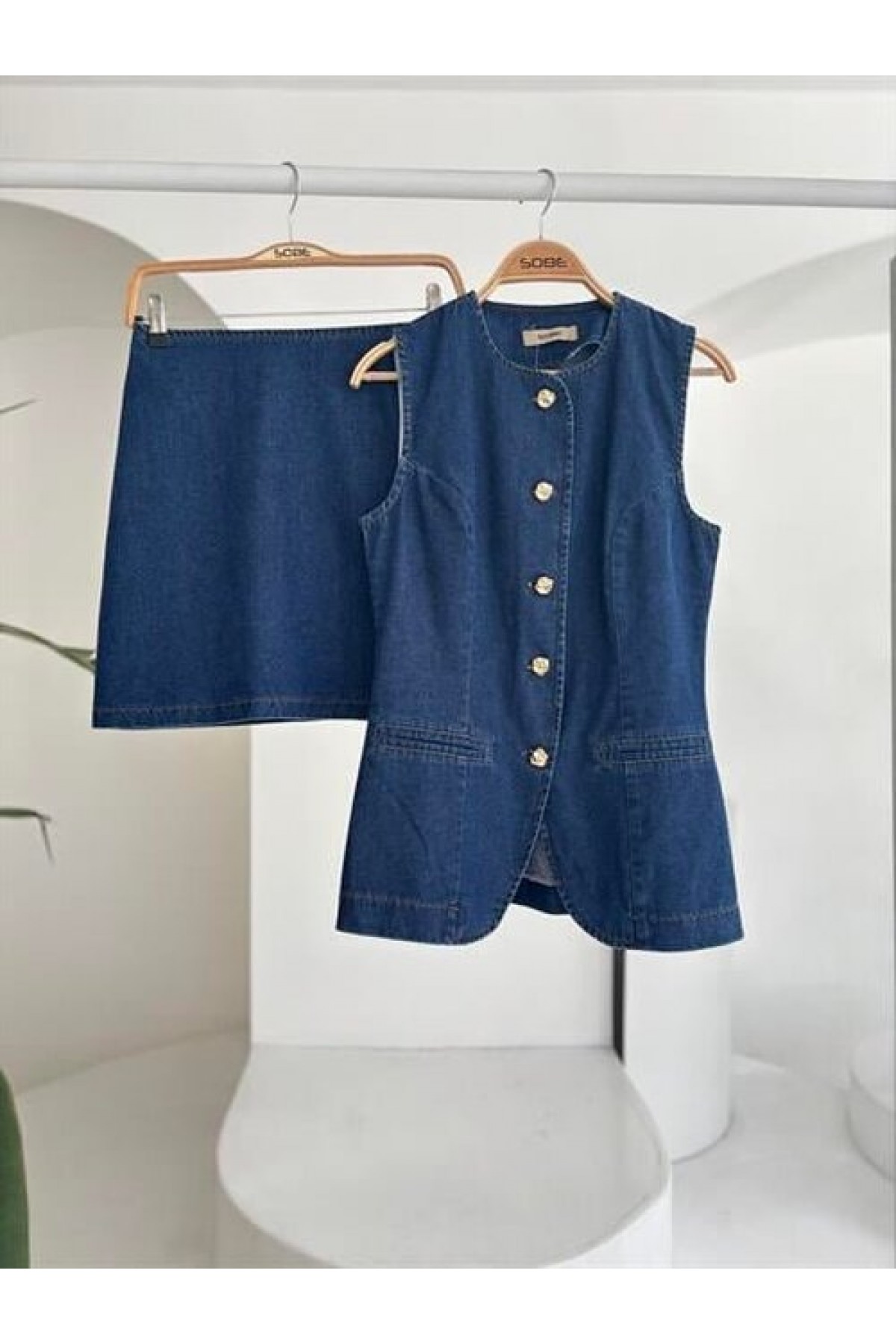Kolsuz Yelekli Mini Etekli Denim Takım 10164