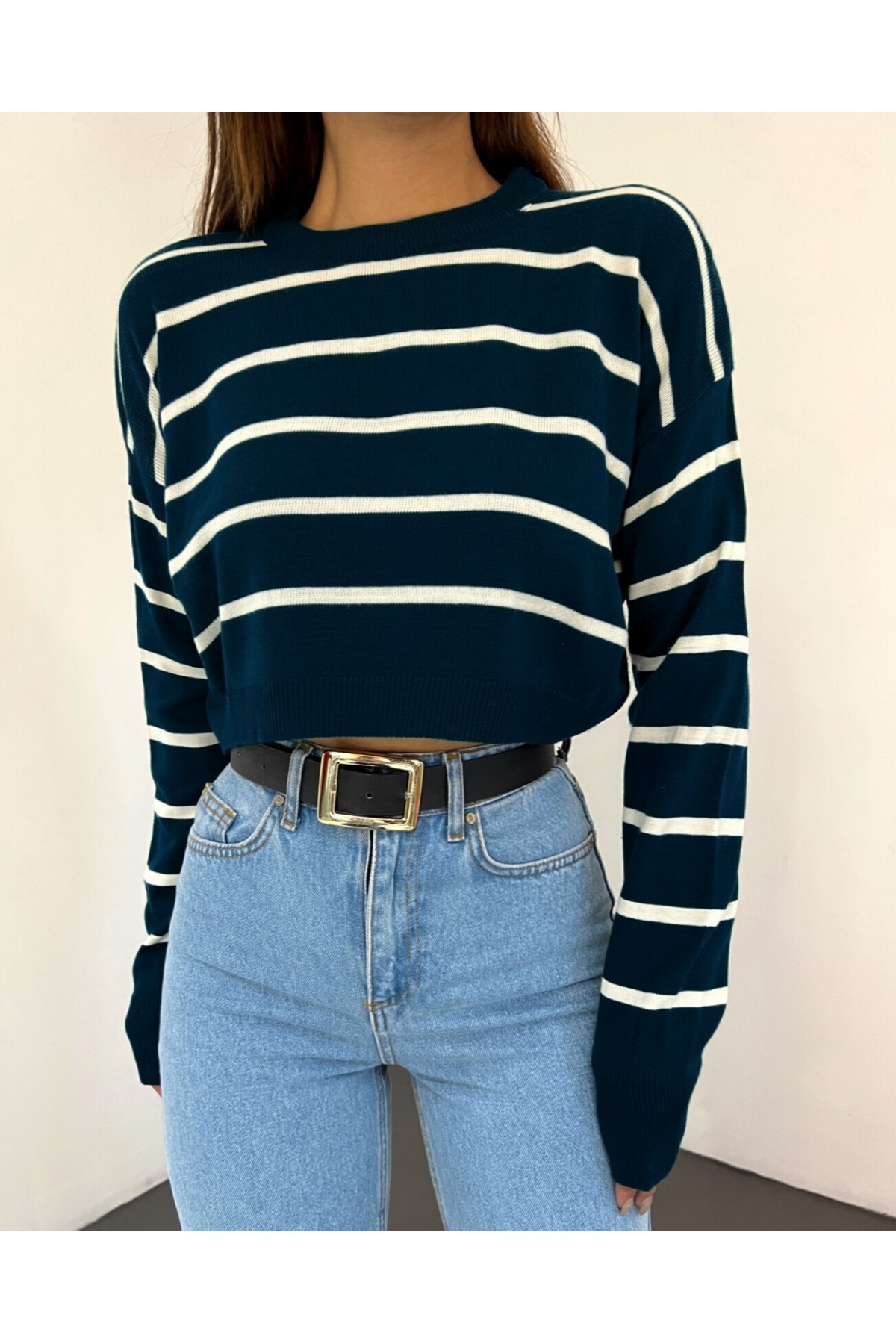 İnce Çizgili Crop Triko Kazak -Laci