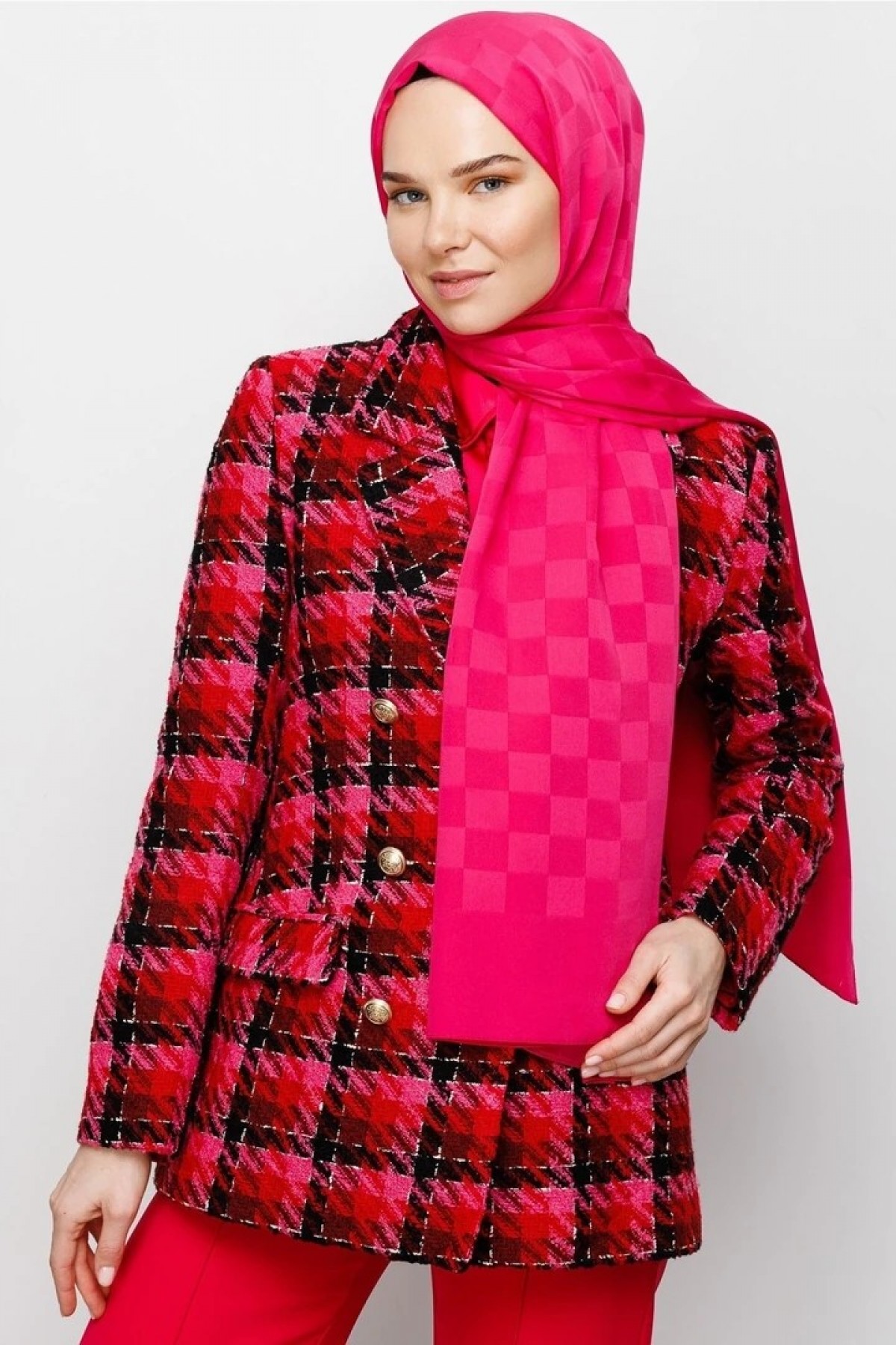 Checkerboard Pattern Silky Jacquard Shawl 