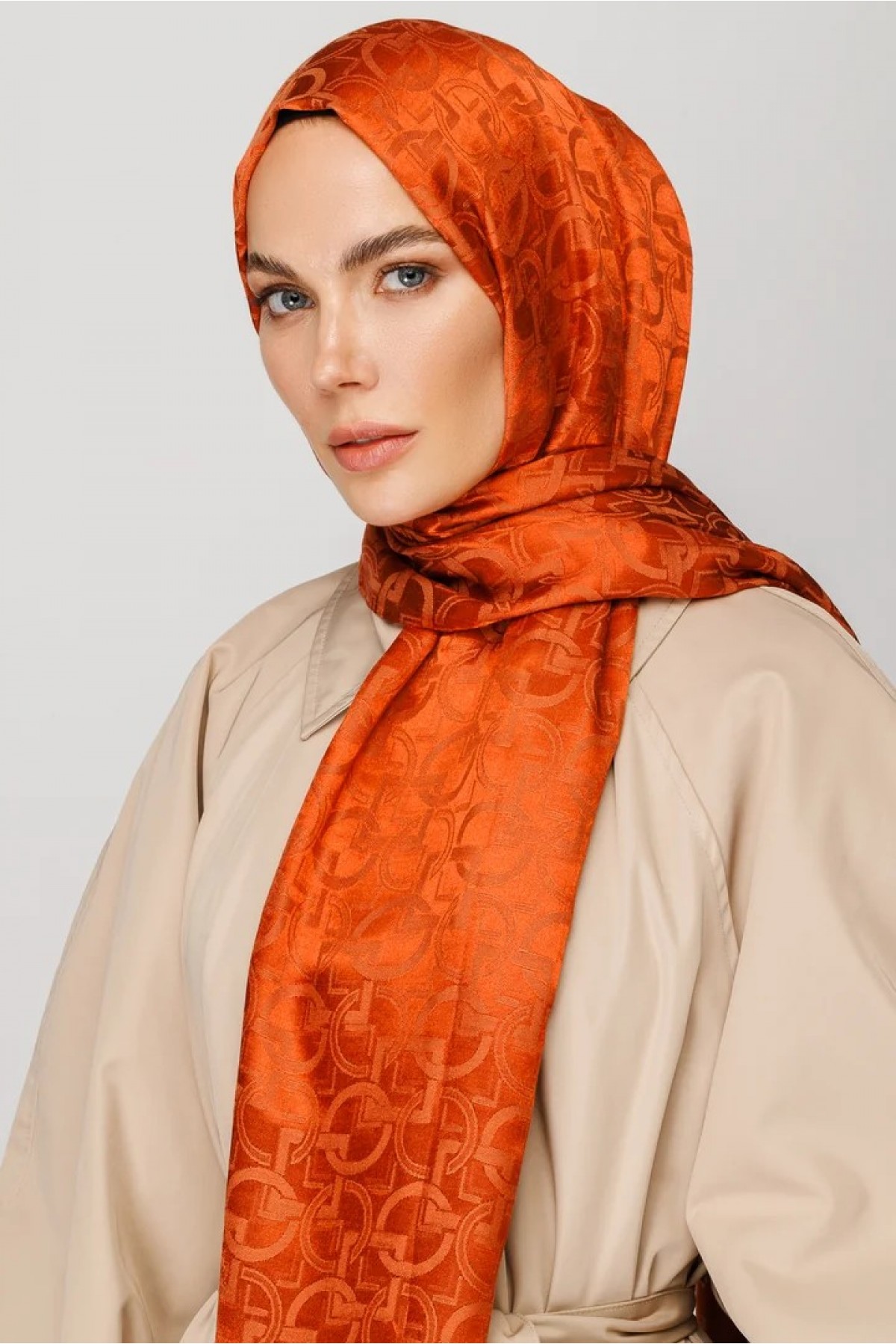 Longar Pattern Shiny Jacquard Scarf 