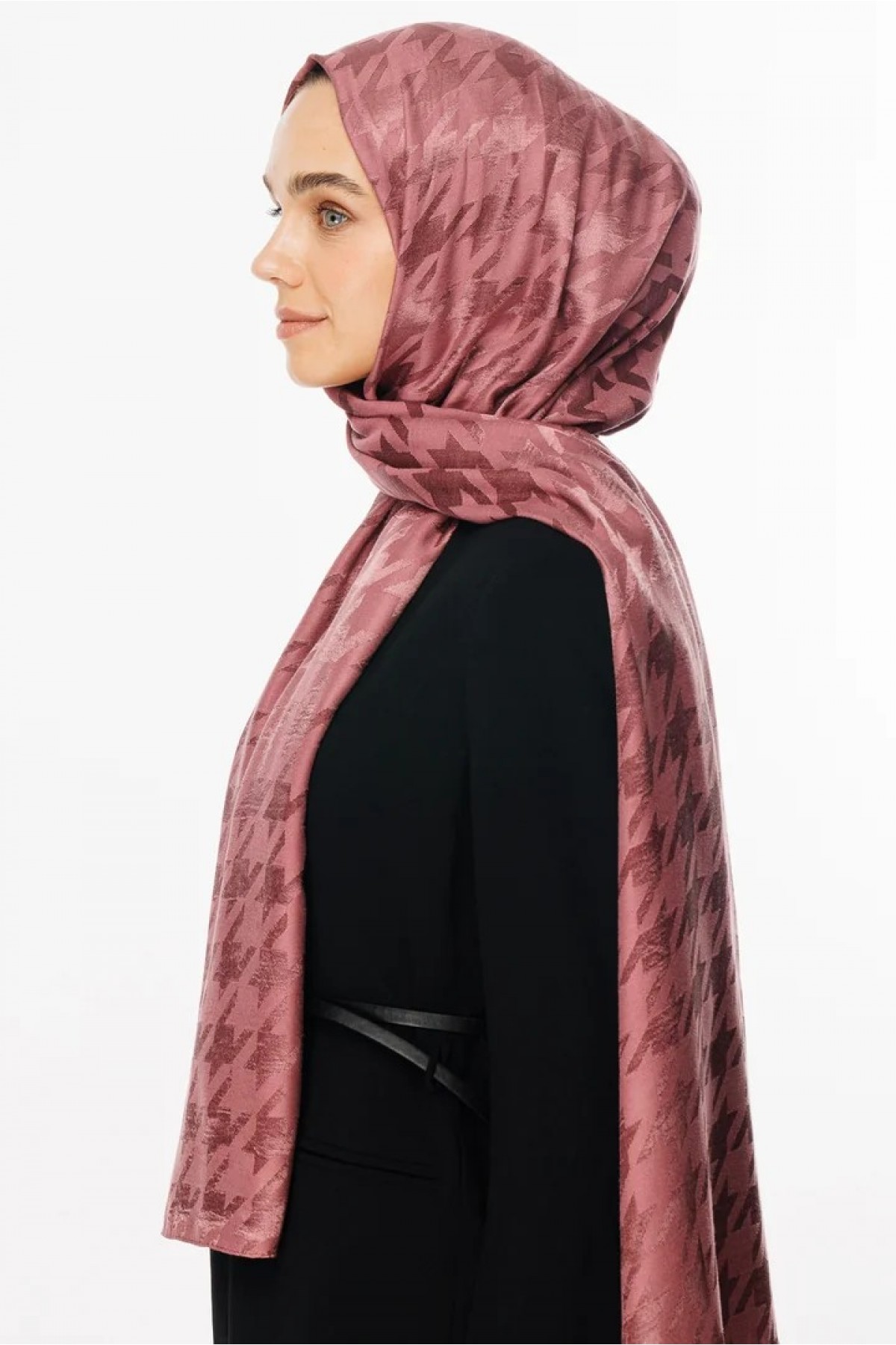 Houndstooth Pattern Shiny Jacquard Shawl 