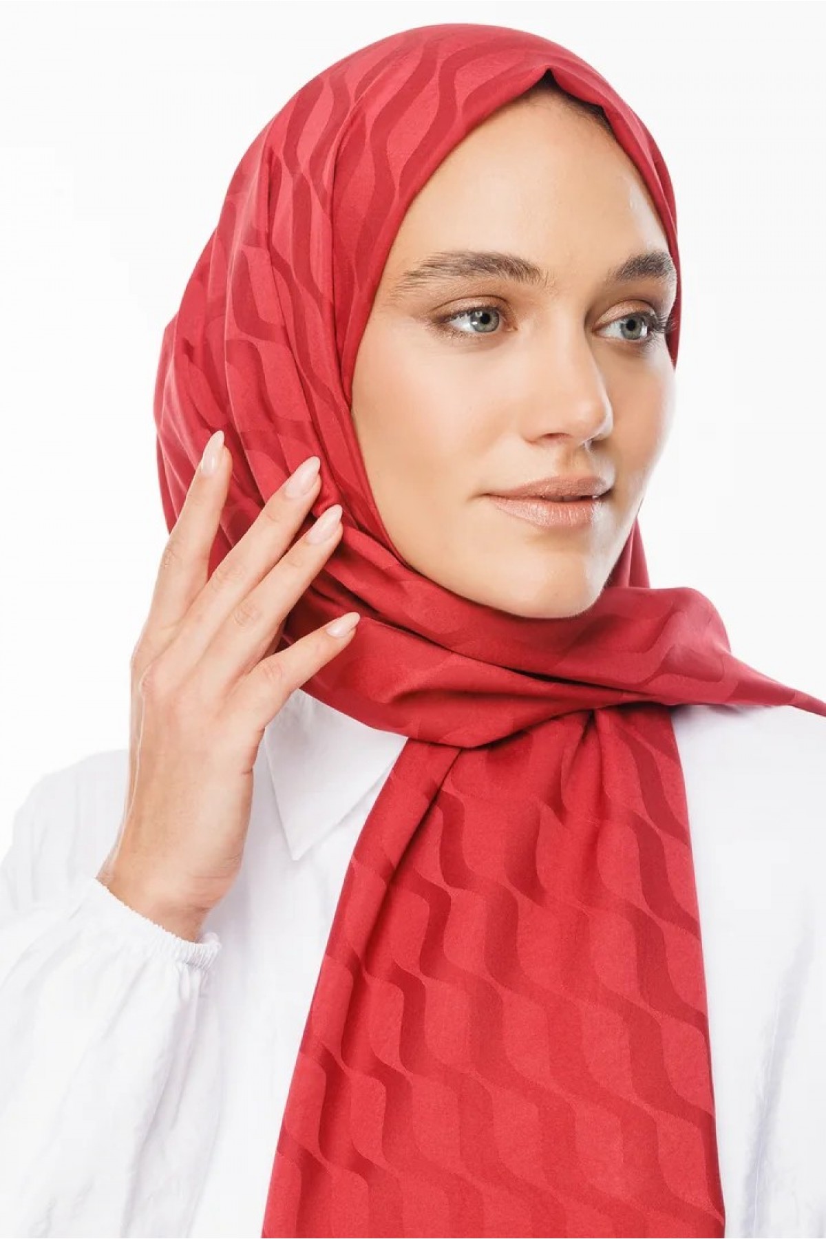 وشاح جاكار حريري بنمط موجي 