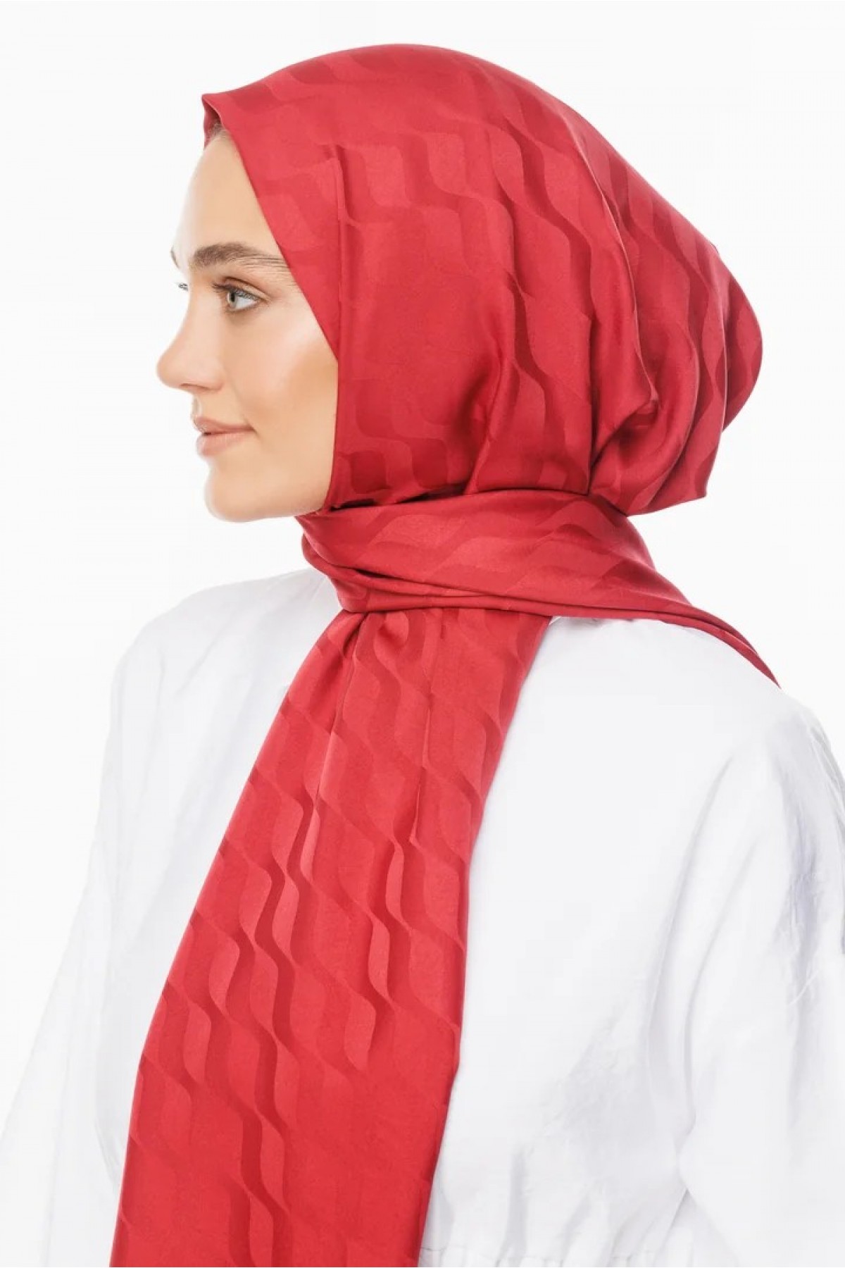 وشاح جاكار حريري بنمط موجي 