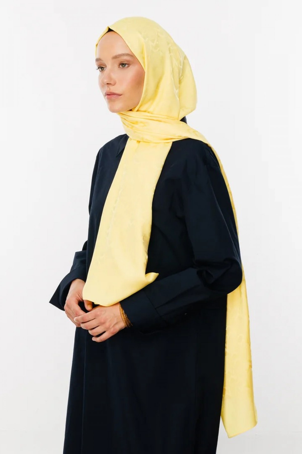 شال جاكار بنمط MC 