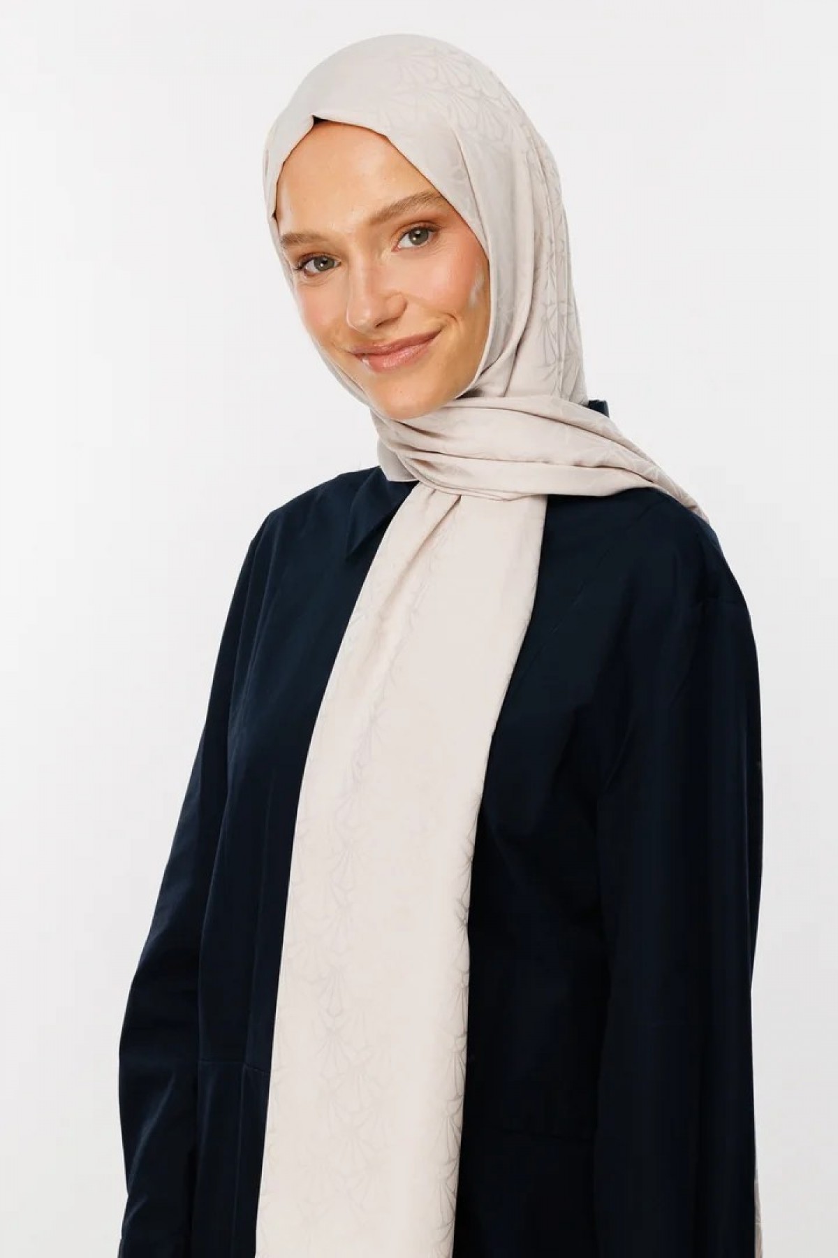 Lotus Pattern Silky Jacquard Scarf 