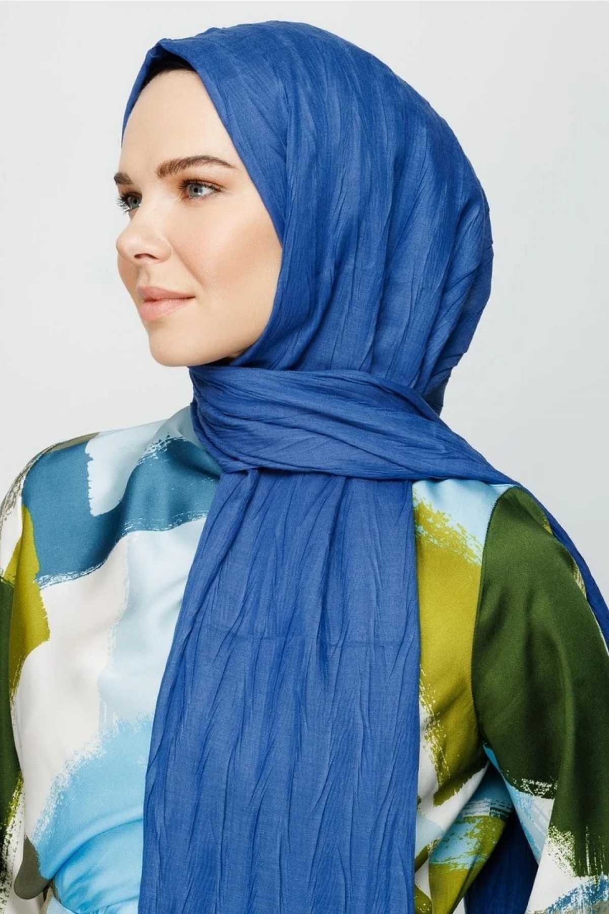 شال من الخيزران المطوي 