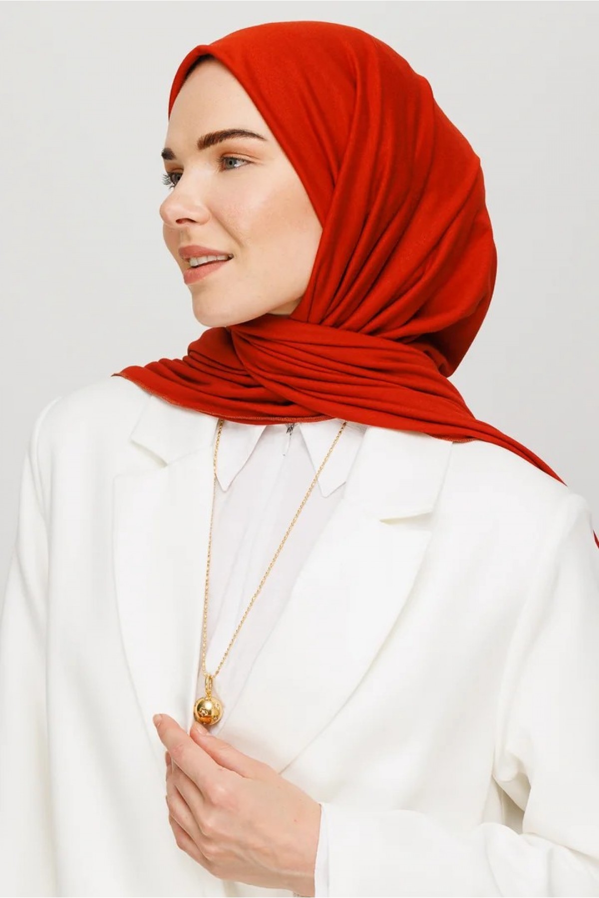 وشاح قطني 