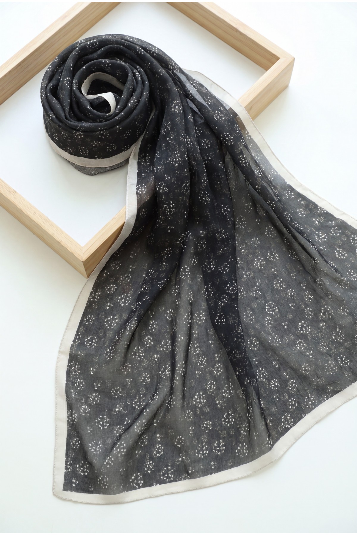 Crisp Floral Patterned Voile Scarf -Black