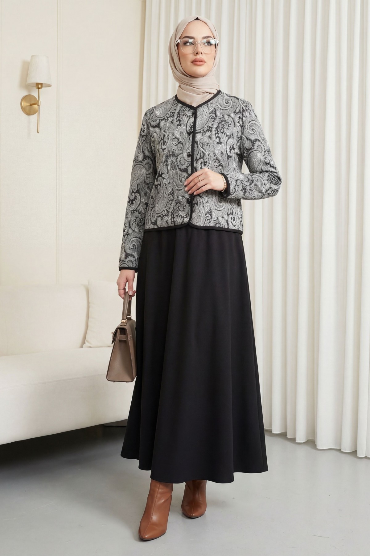 Top Button Ethnic Pattern Crepe Skirt Set -Black