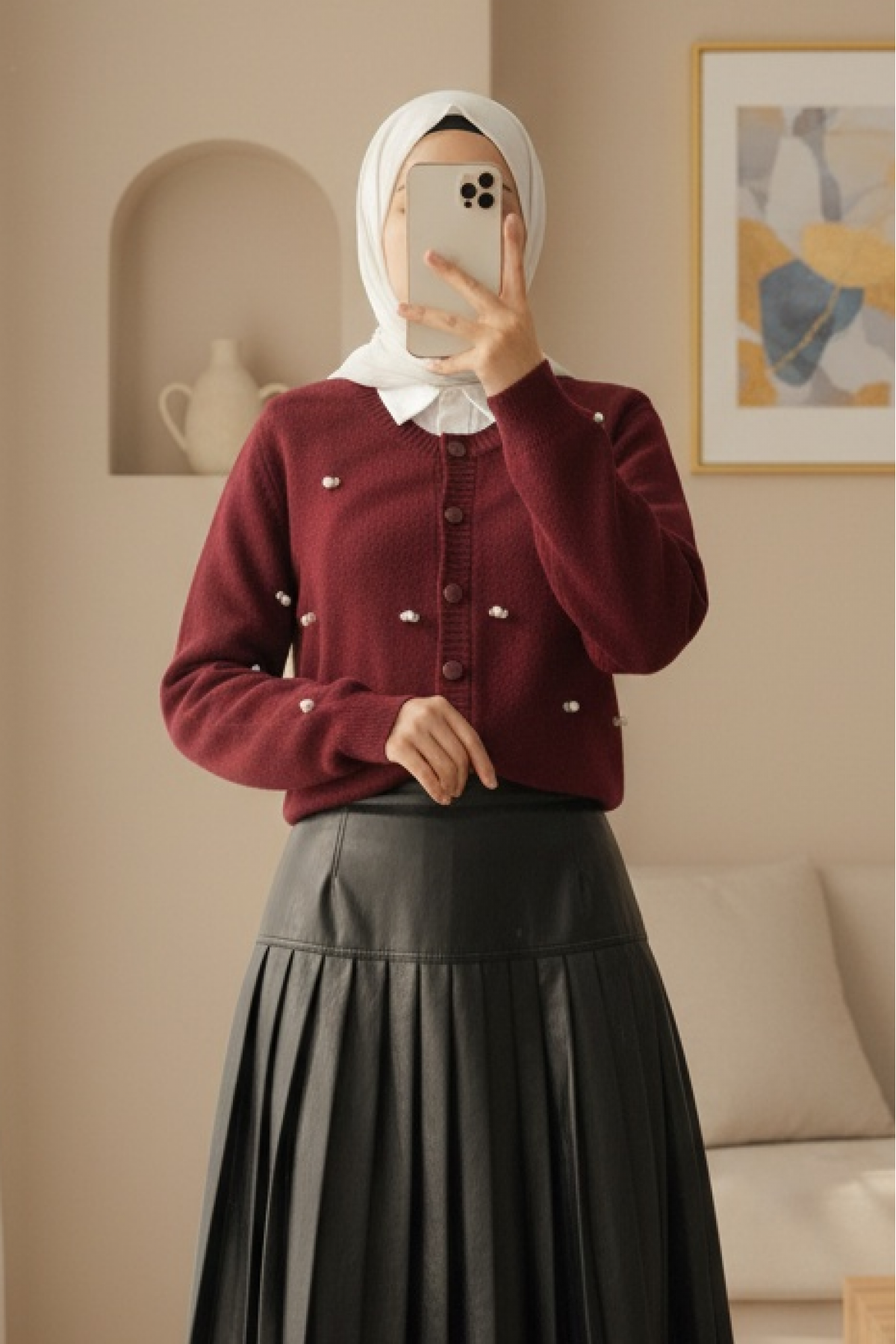 Soft Cardigan with Buttoned Flower Details -Maroon