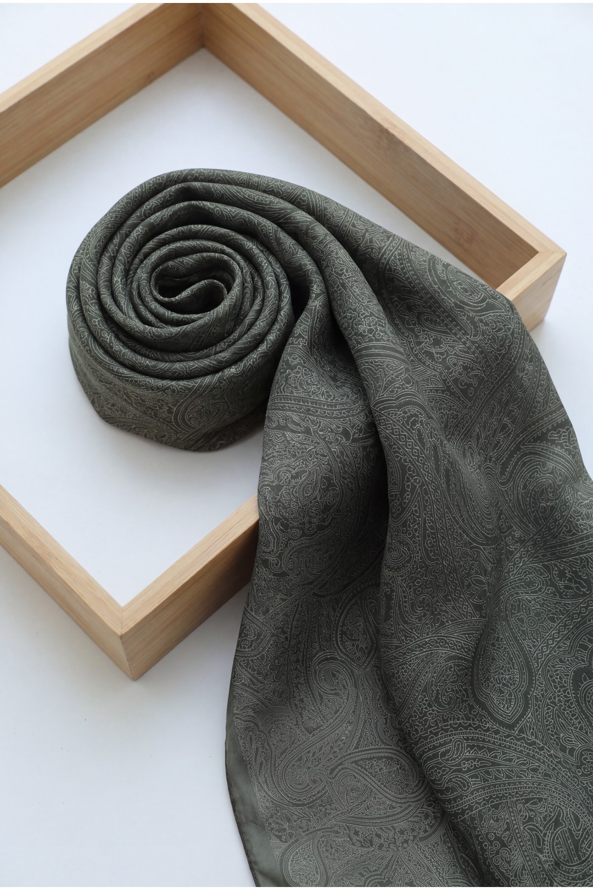 Fine Line Embroidered Cotton Scarf -Khaki