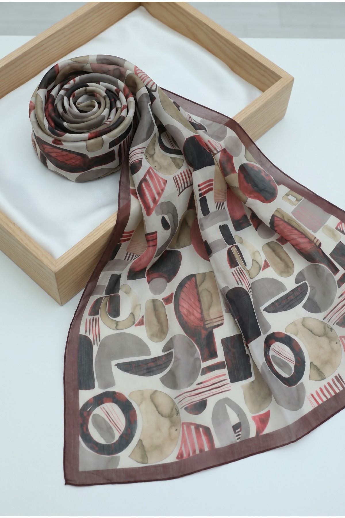 Watercolor Textured Graphic Pattern Cotton Scarf -Maroon