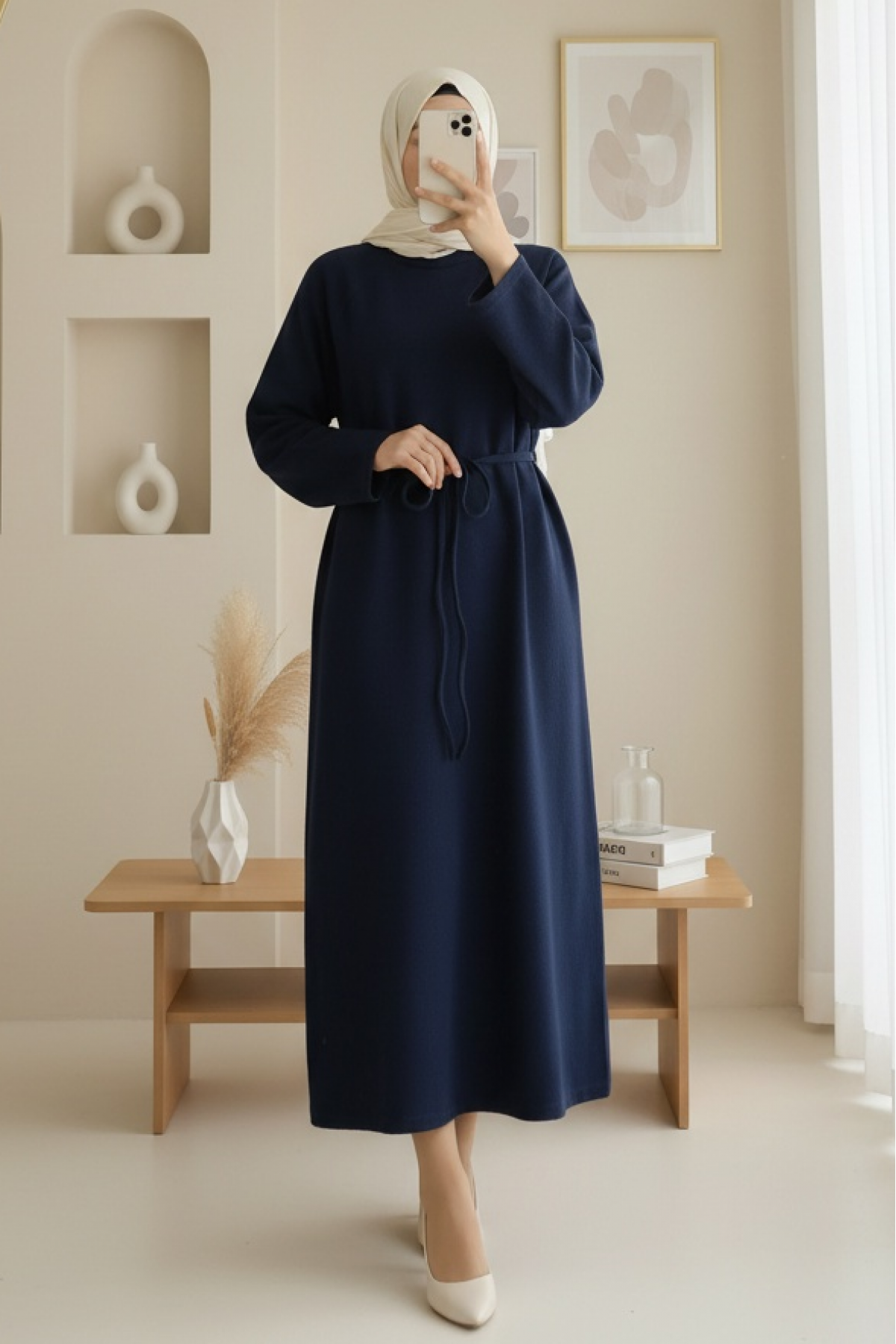 Round Neck Selanik Dress with Tie Waist -Navy blue