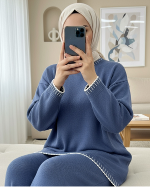 Round Neck Knitwear Set with Embroidery Details -İndigo