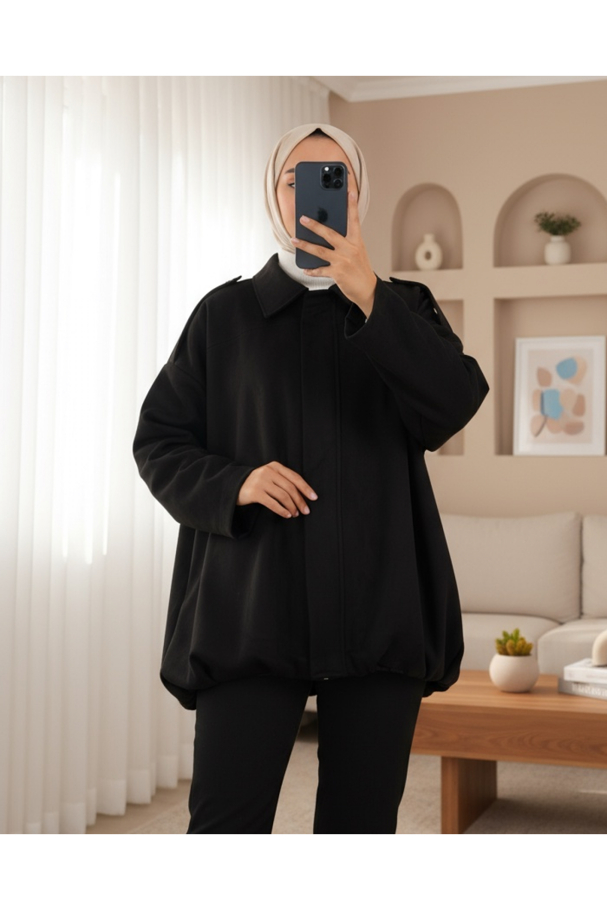 Lined Suede Jacket with Epaulettes on the Shoulders and Zipper on the Front -Black