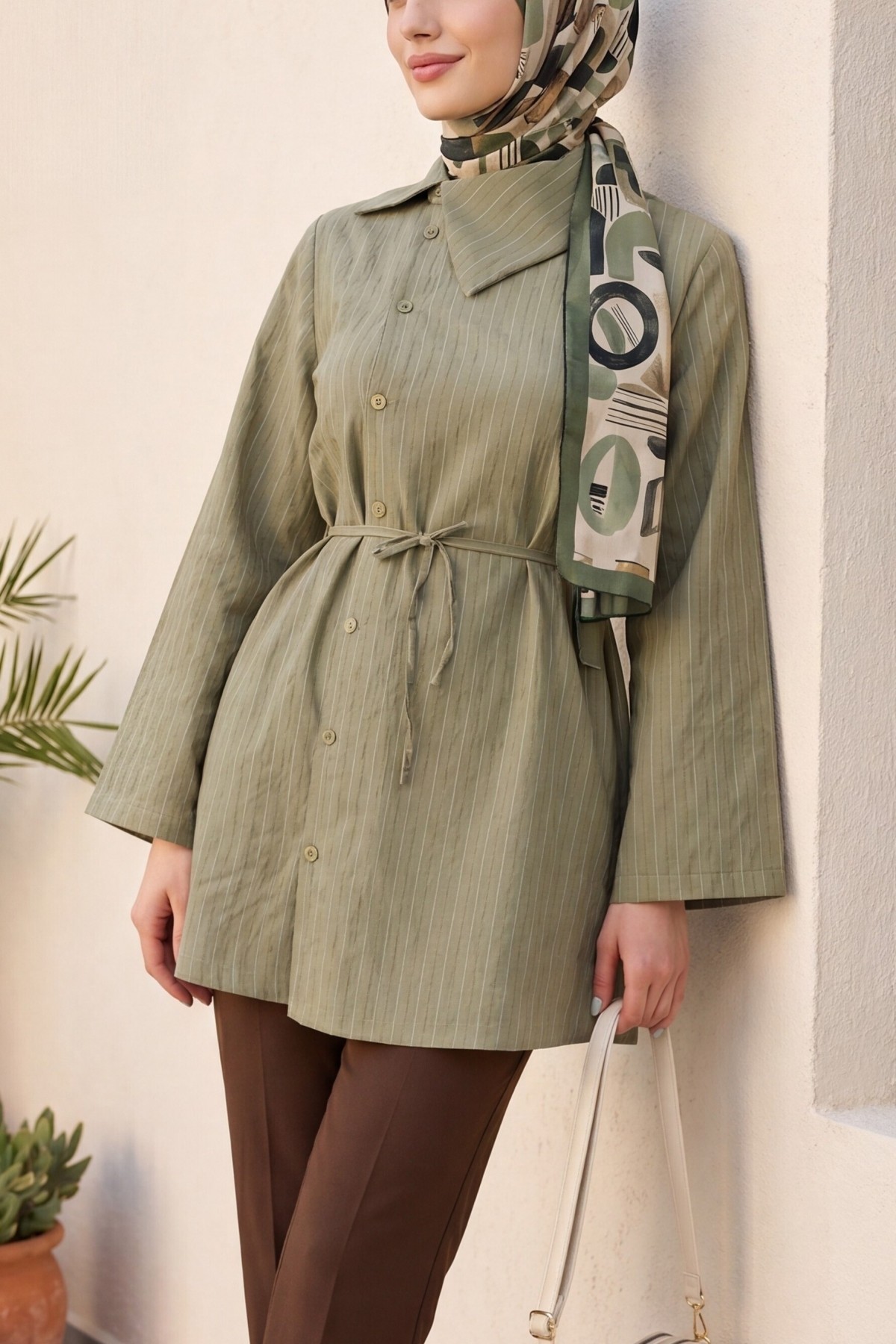 Side Collar, Button -Khaki