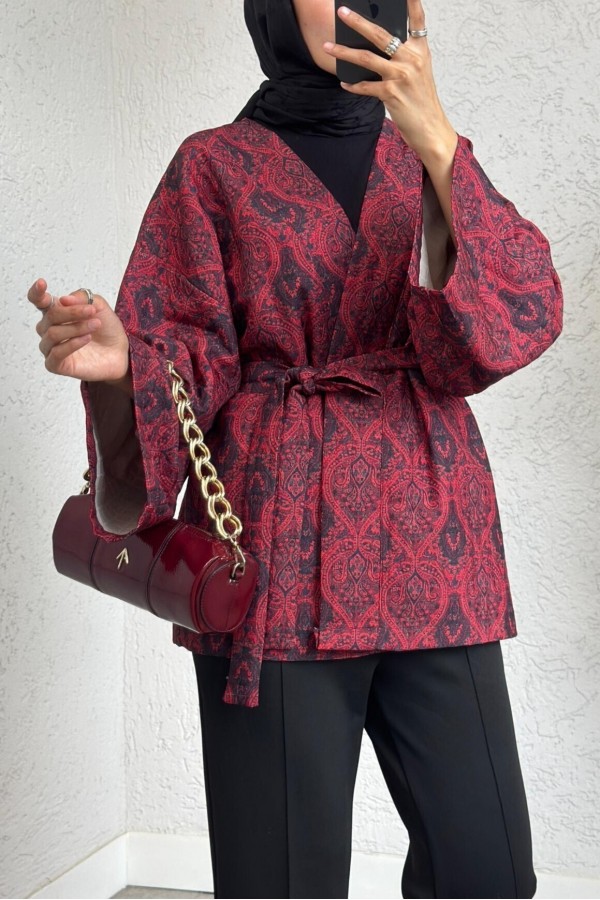 Dijital Baskılı Beli Kemerli Kapitone Kimono -Kırmızı