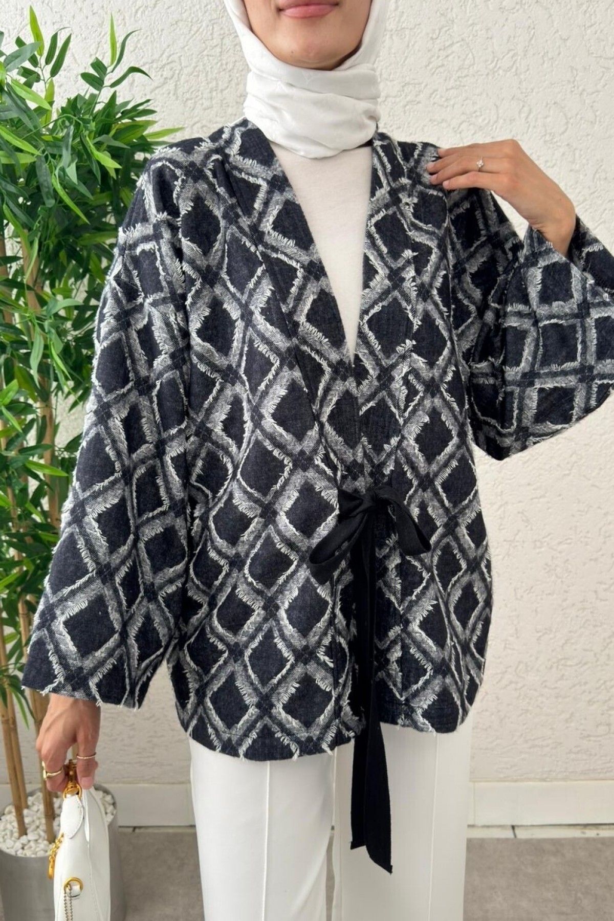 Beli Bağlamalı Kare Desen Saçaklı Kimono -Koyu Lacivert