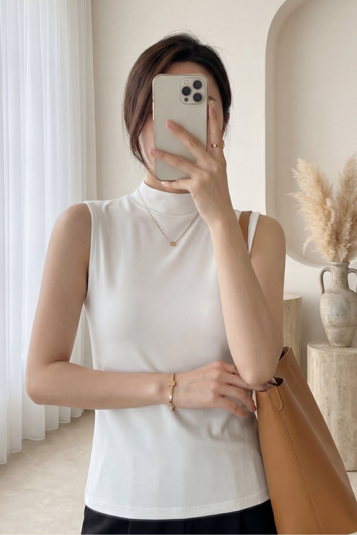 Stand-collar sleeveless cotton undershirt -Ecru