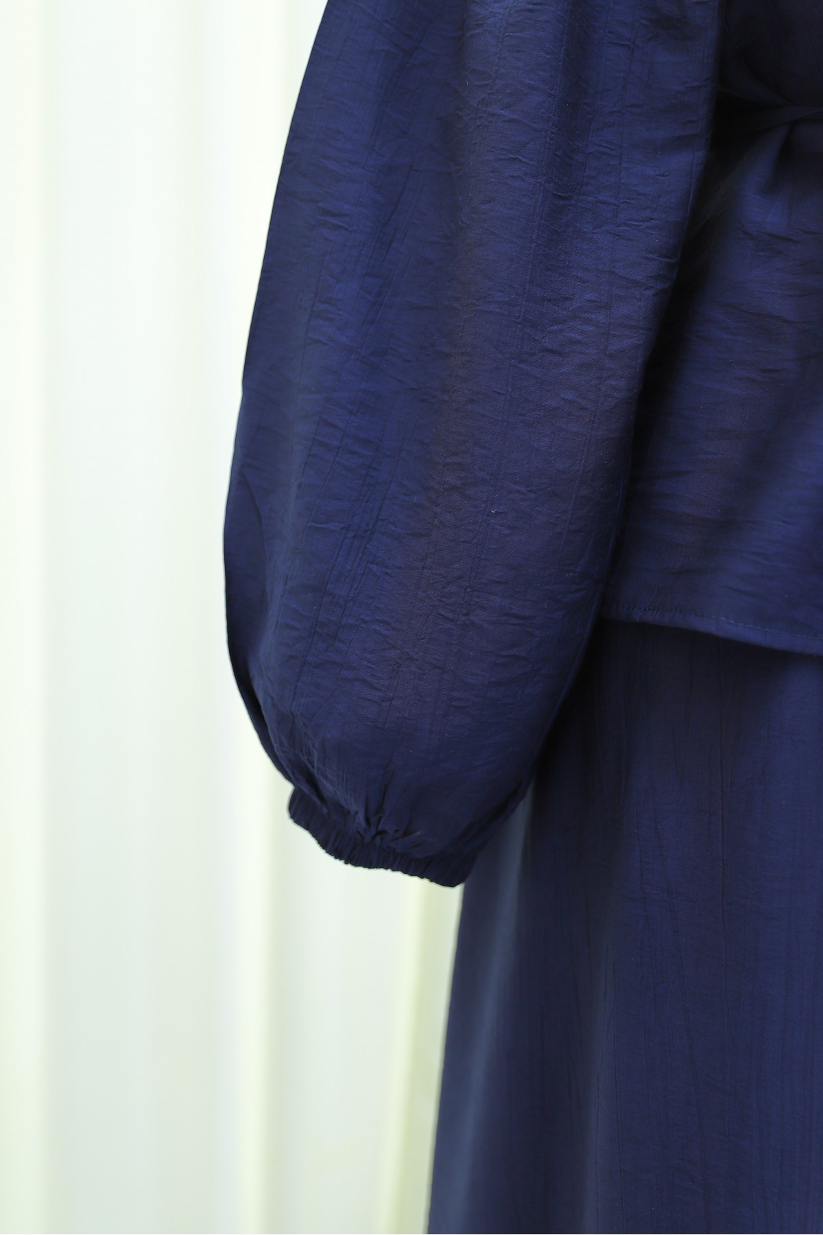 Strawberry Style Skirt Set with Ruffled Front, Elasticated Sleeves, and Belted Waist -dark lacquer